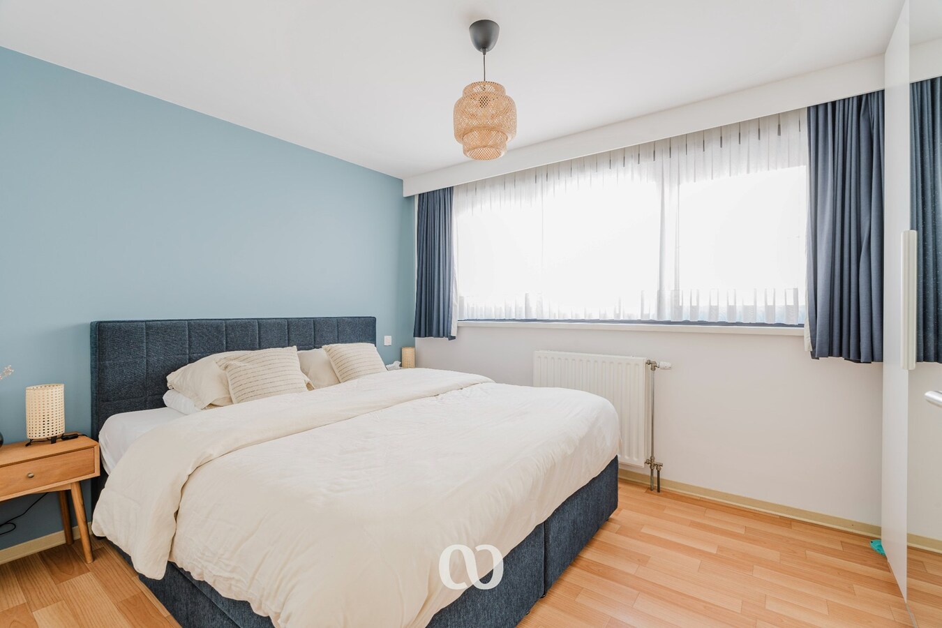 Instapklaar appartement met groot terras 