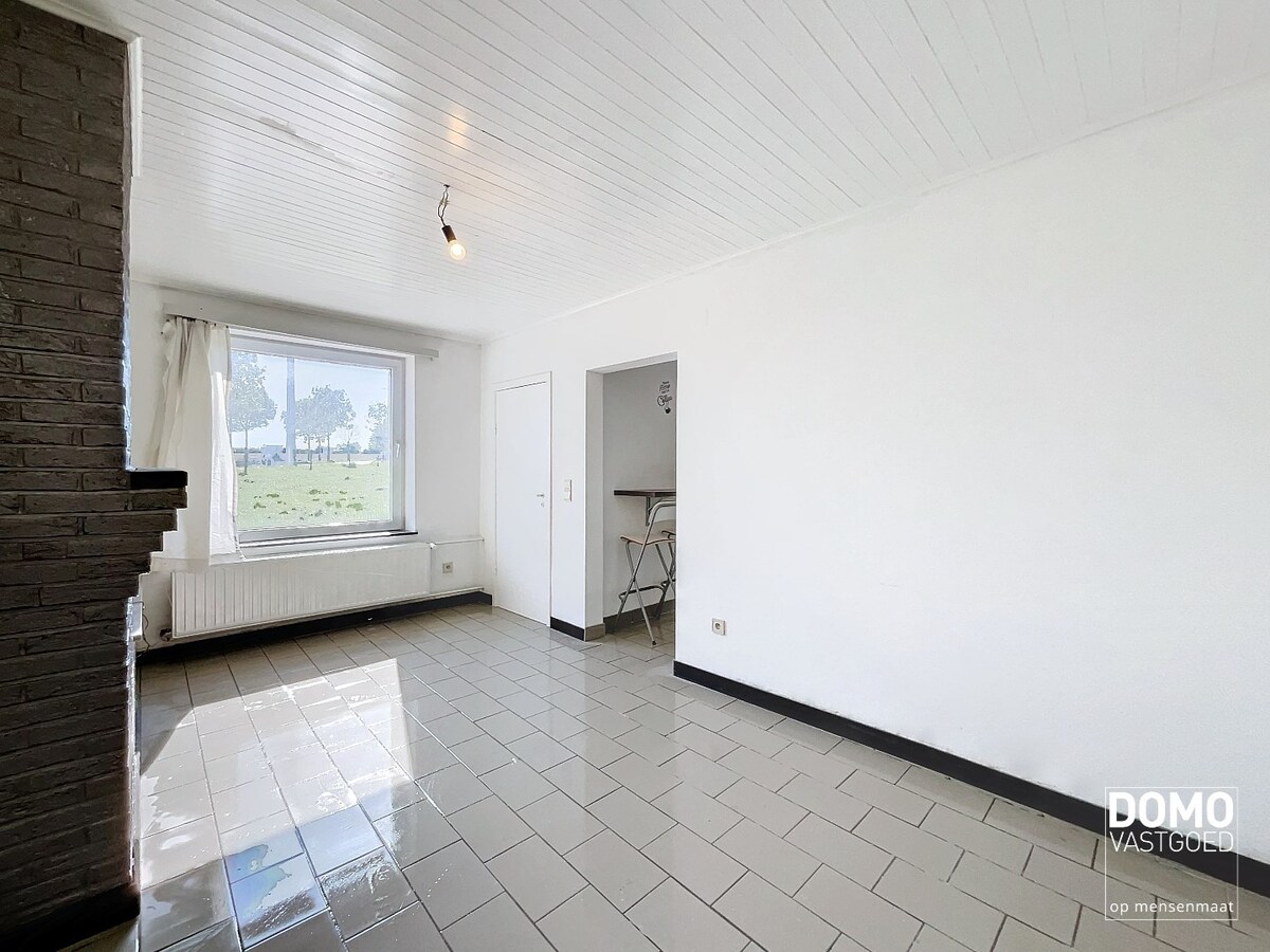 Halfopen bebouwing met 2 slaapkamers, garage en energielabel C te Heers 