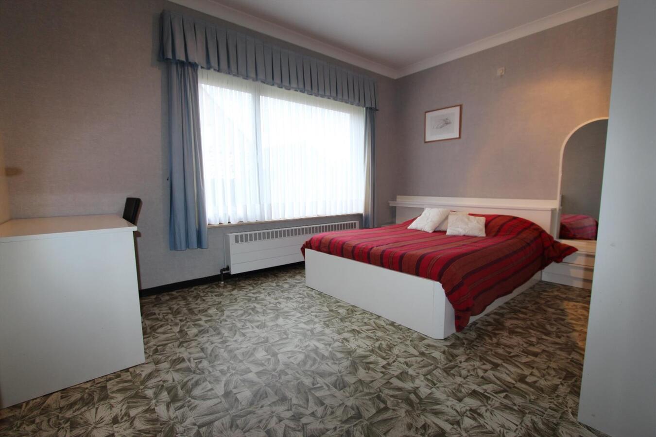 VERKOCHT IN UW BUURT ! 