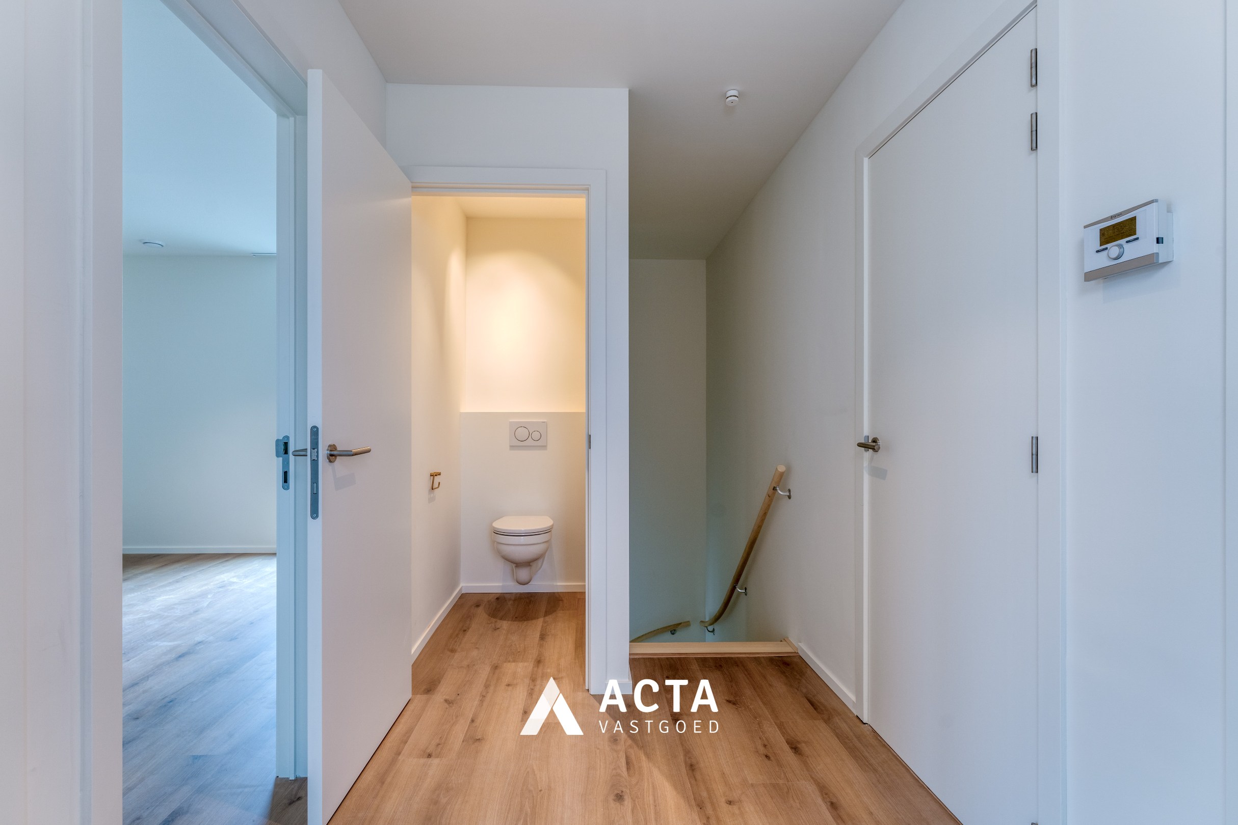 Nieuwbouwwoning met drie slaapkamers en tuin in hartje Mariakerke! 