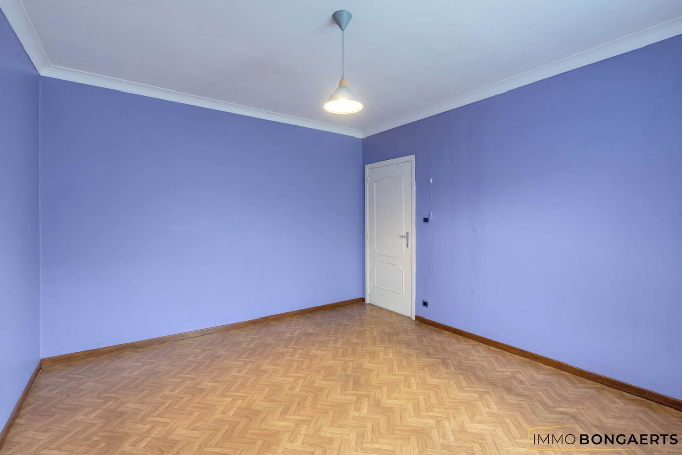 Ruime woning met tuin, terras en drie slaapkamers 