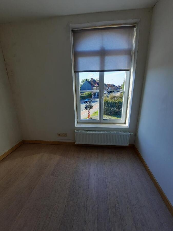 Stijlvol, gemeubeld appartement. Geen vaste kosten ! 