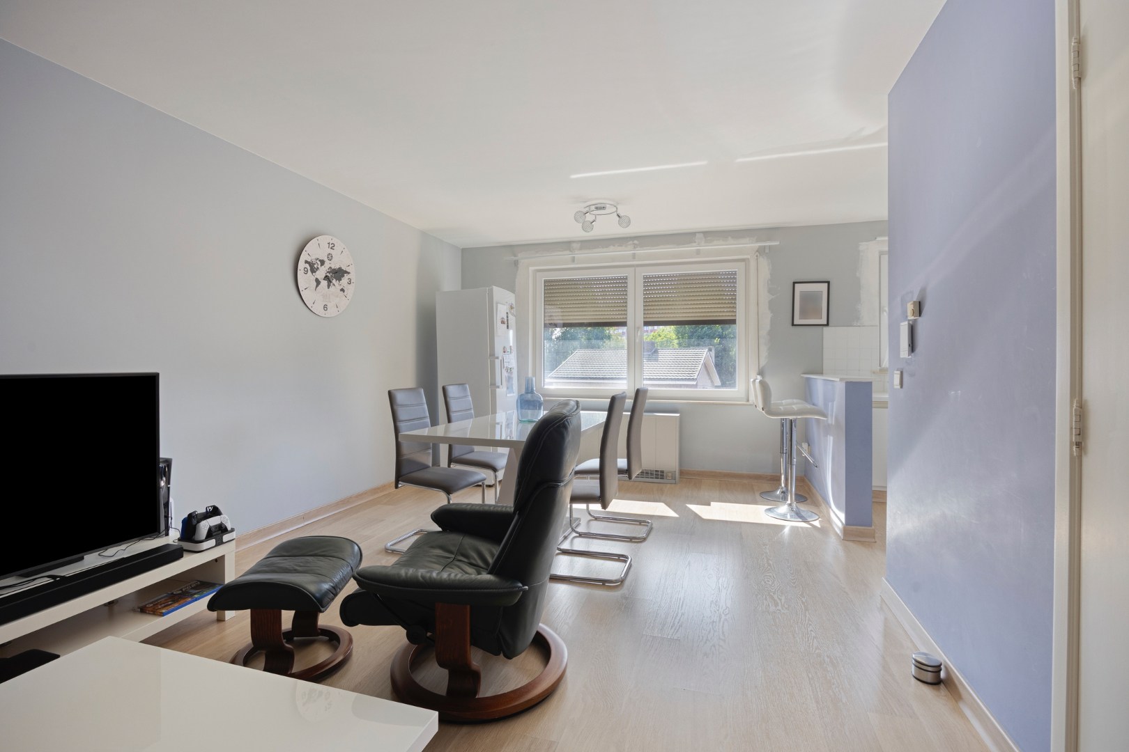 Instapklaar appartement met 2 slpk. in het centrum van Geel 