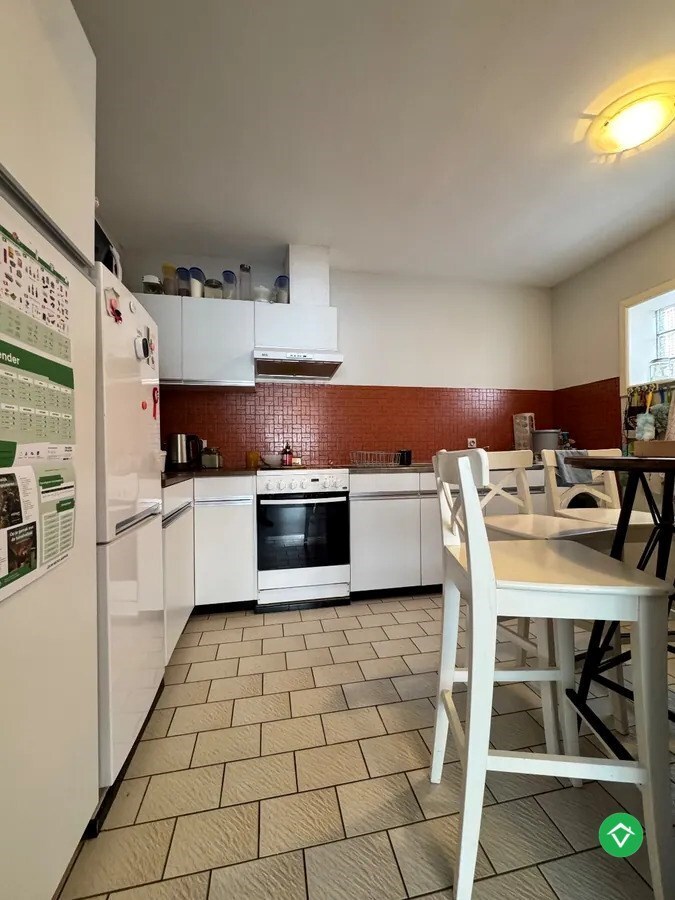 Appartement met 2 slaapkamers en garage in centrum Koekelare 