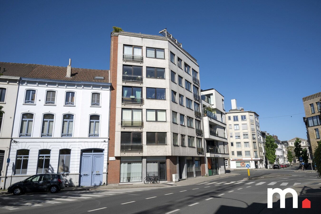 Instapklaar appartement met prachtig uitzicht in het hart van Kortrijk ! 