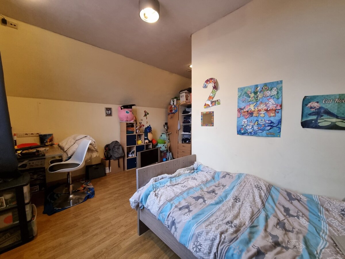 Halfopen woning op mooi perceel te Meetkerke 