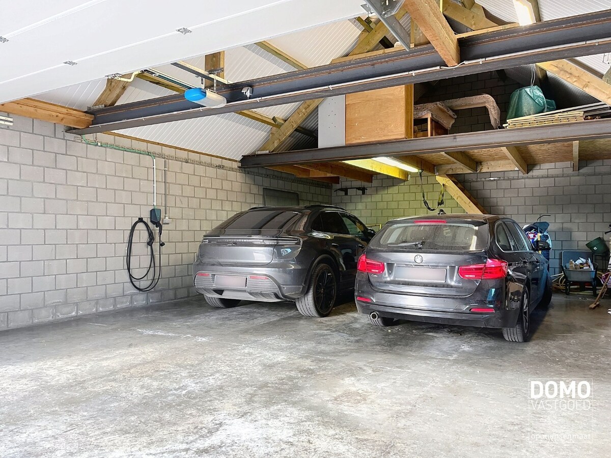 INSTAPKLARE GEZINSWONING MET 3 (MOGELIJK 4) SLAAPKAMERS EN EPC - LABEL A TE NEEROETEREN 