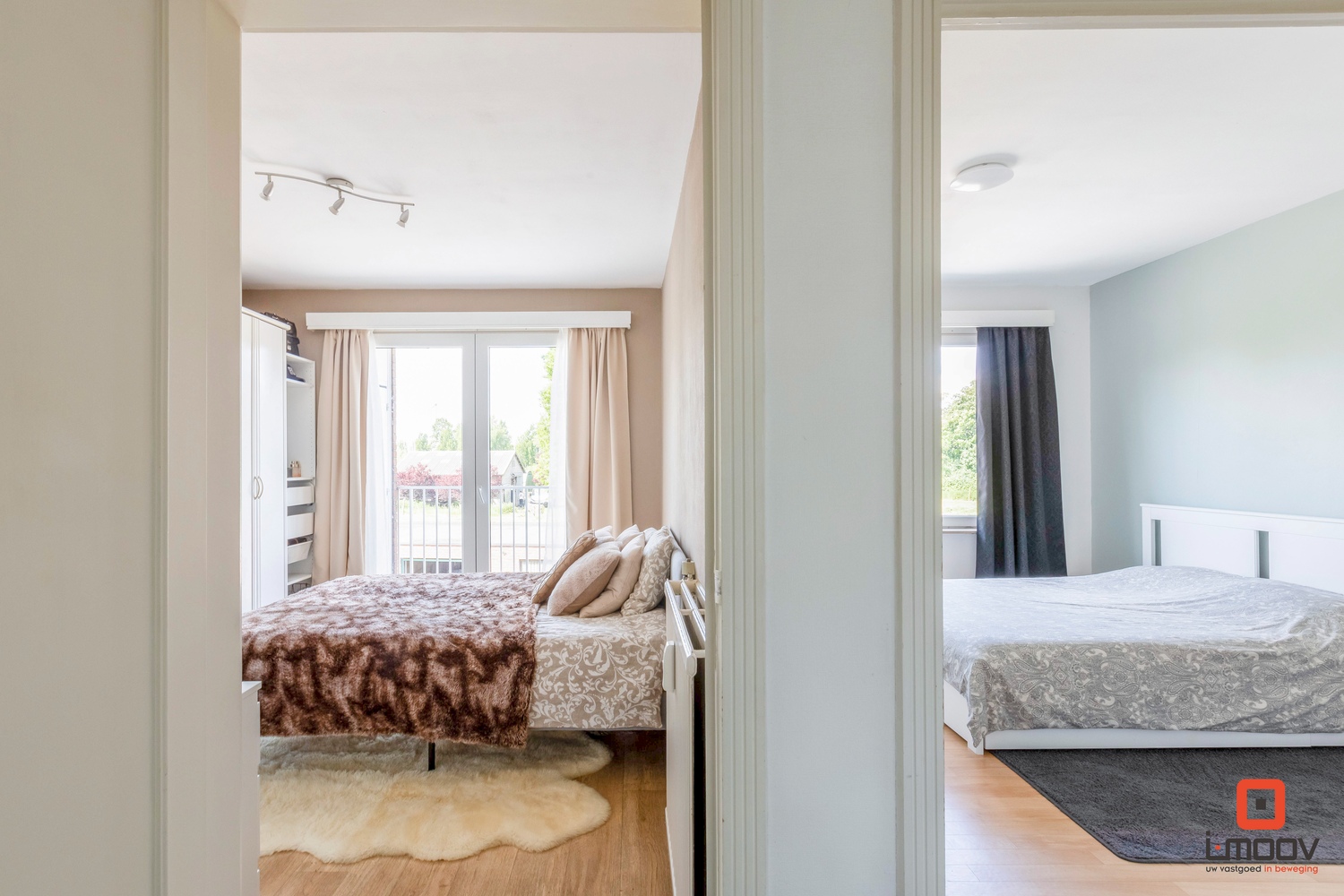 Ruim twee-slaapkamer appartement te Oostakker 