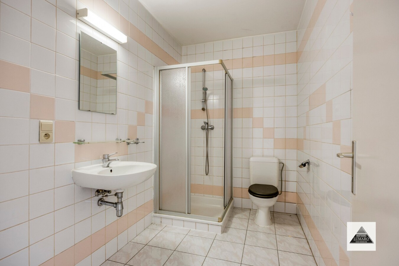 Comfortabel appartement met 2 slaapkamers en zolder 