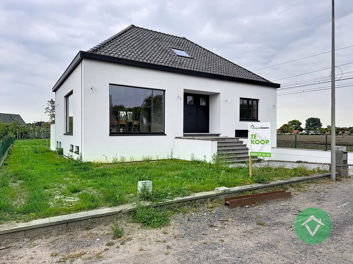 Alleenstaande statige woning met tuin te Veldegem 