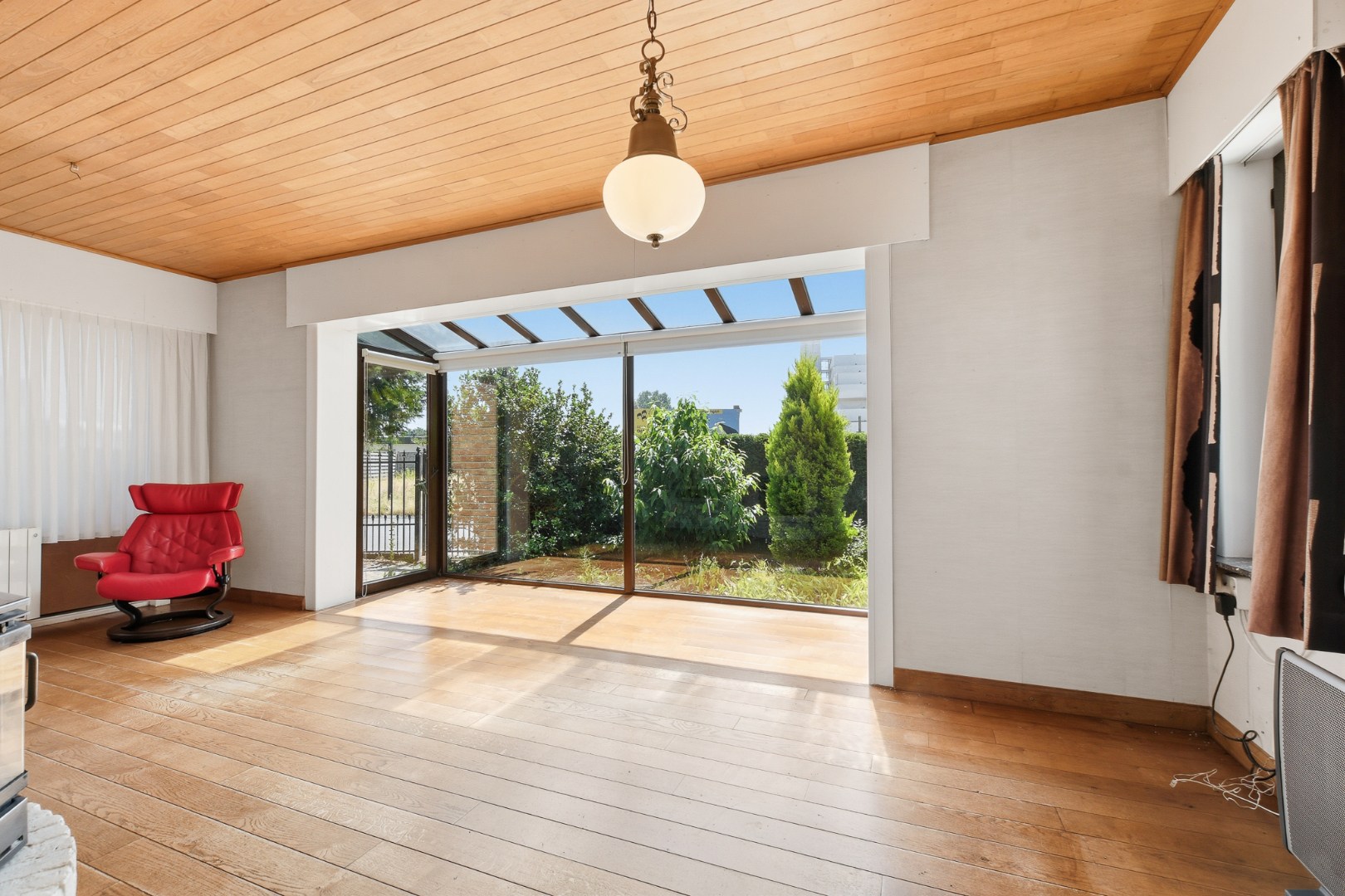 Authentieke en karaktervolle bungalow met veel mogelijkheden in Vosseslag, De Haan 