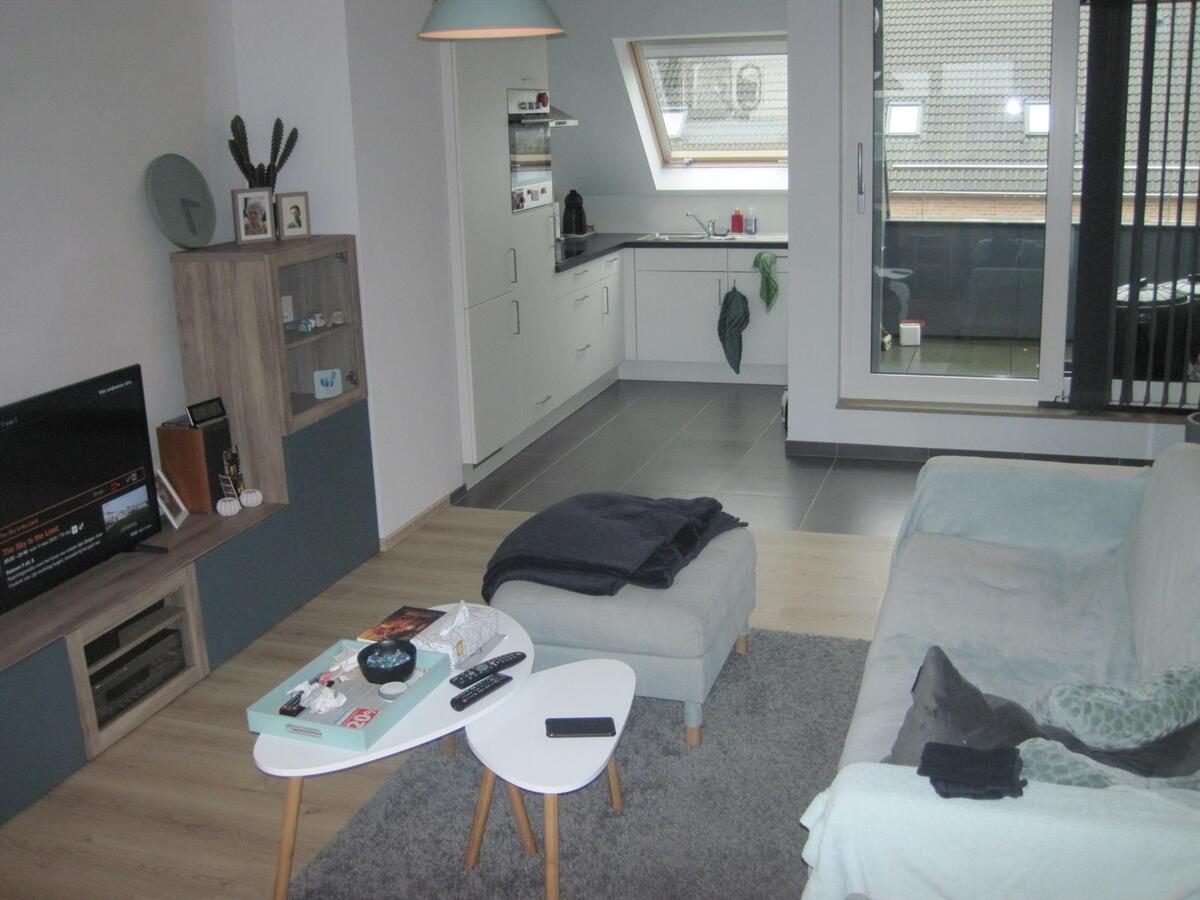 Duplex-appartement mét garage. 