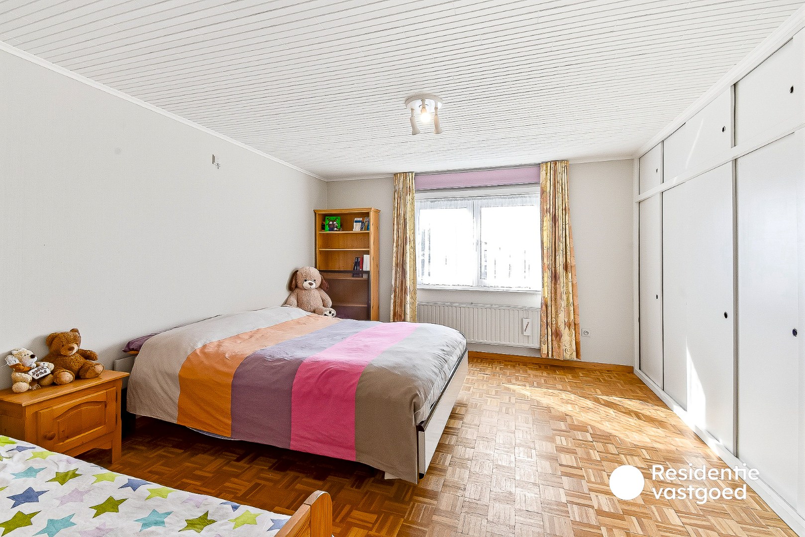 Ruime villa met 4 slaapkamers 