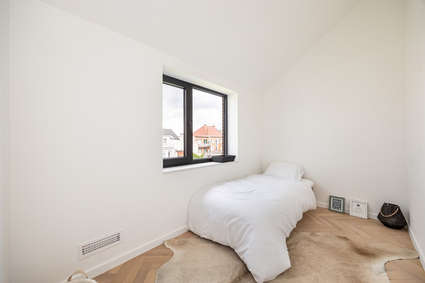 Energiezuinige nieuwbouwwoning met 4 slpk te Mechelen! 