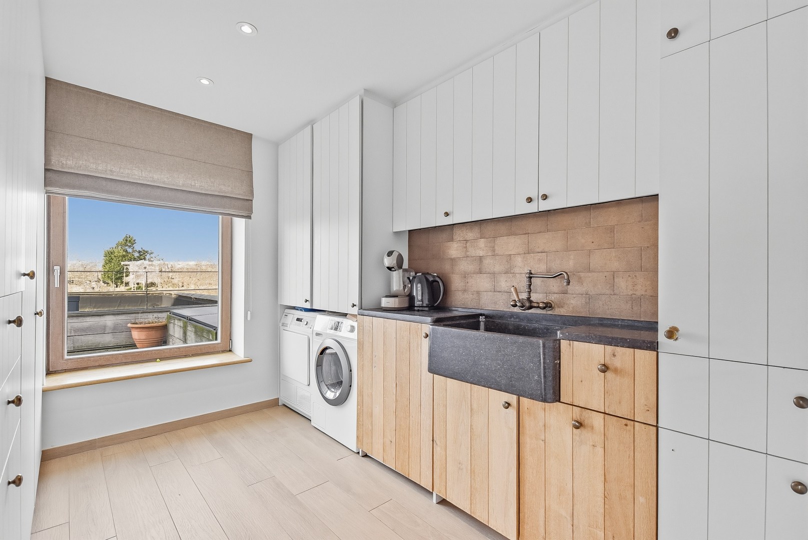 Restaurant met privéwoning en 2 B&amp;B-kamers op 4.370 m² 