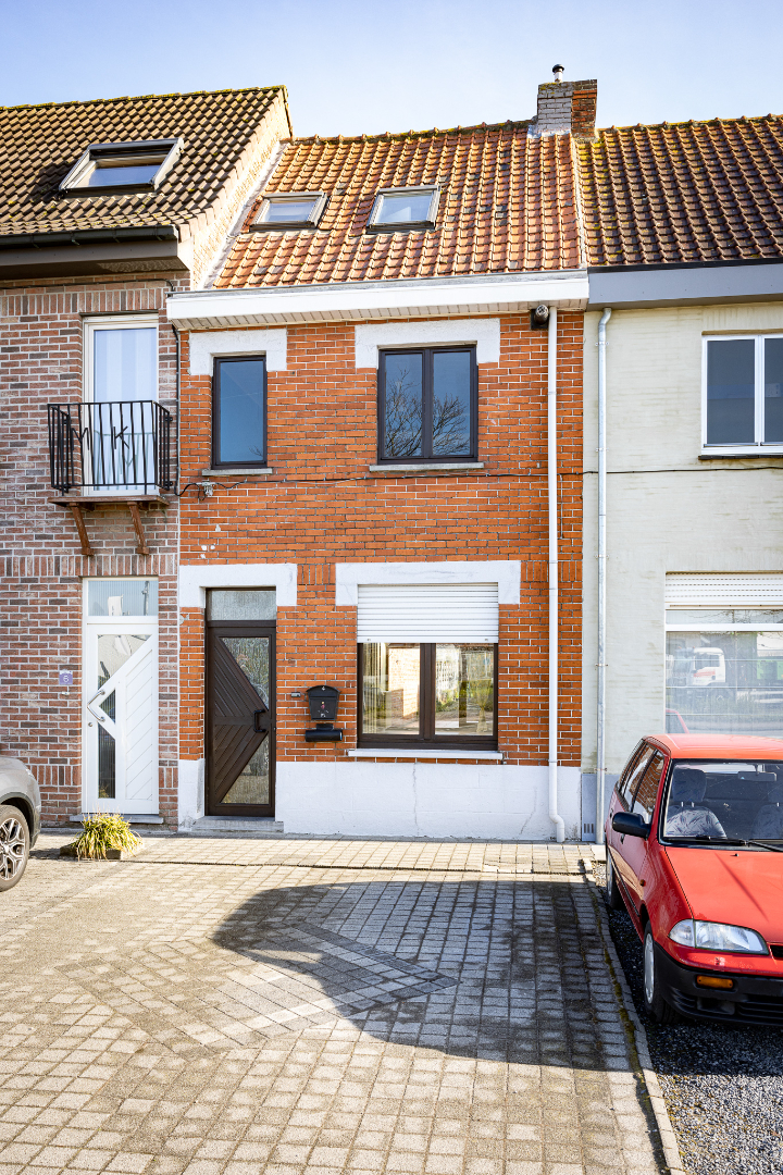 Woning op 598m² met tuin en 3 slpks te Eeklo 