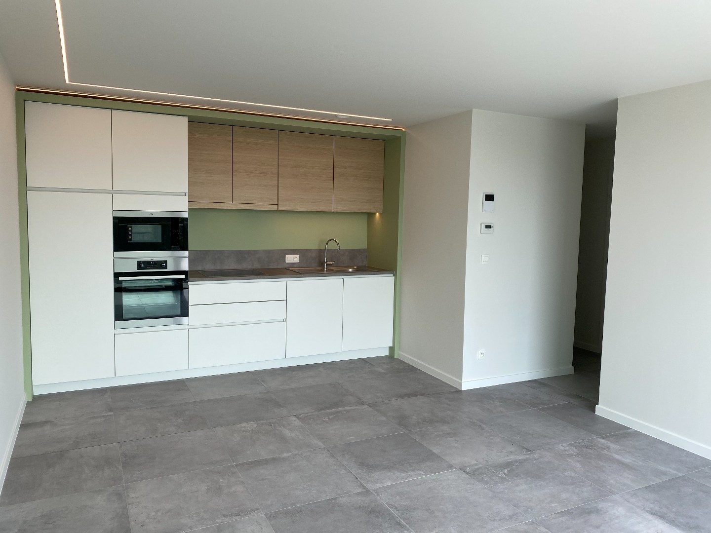 Compact luxe appartement op de derde verdieping met uniek verzicht 