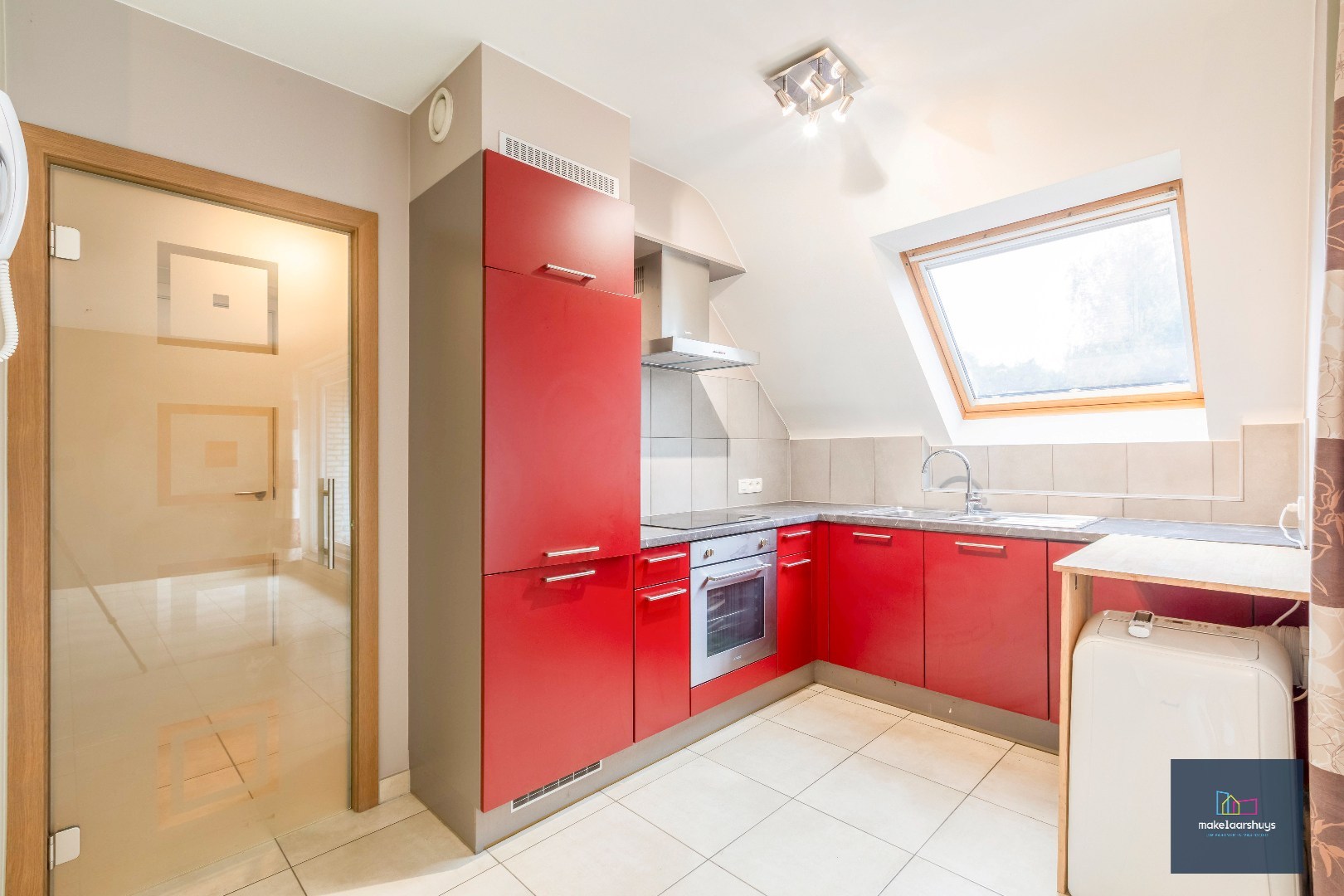 VERKOCHT Gunstig gelegen en energiezuinig appartement met zonneterras en garagebox 