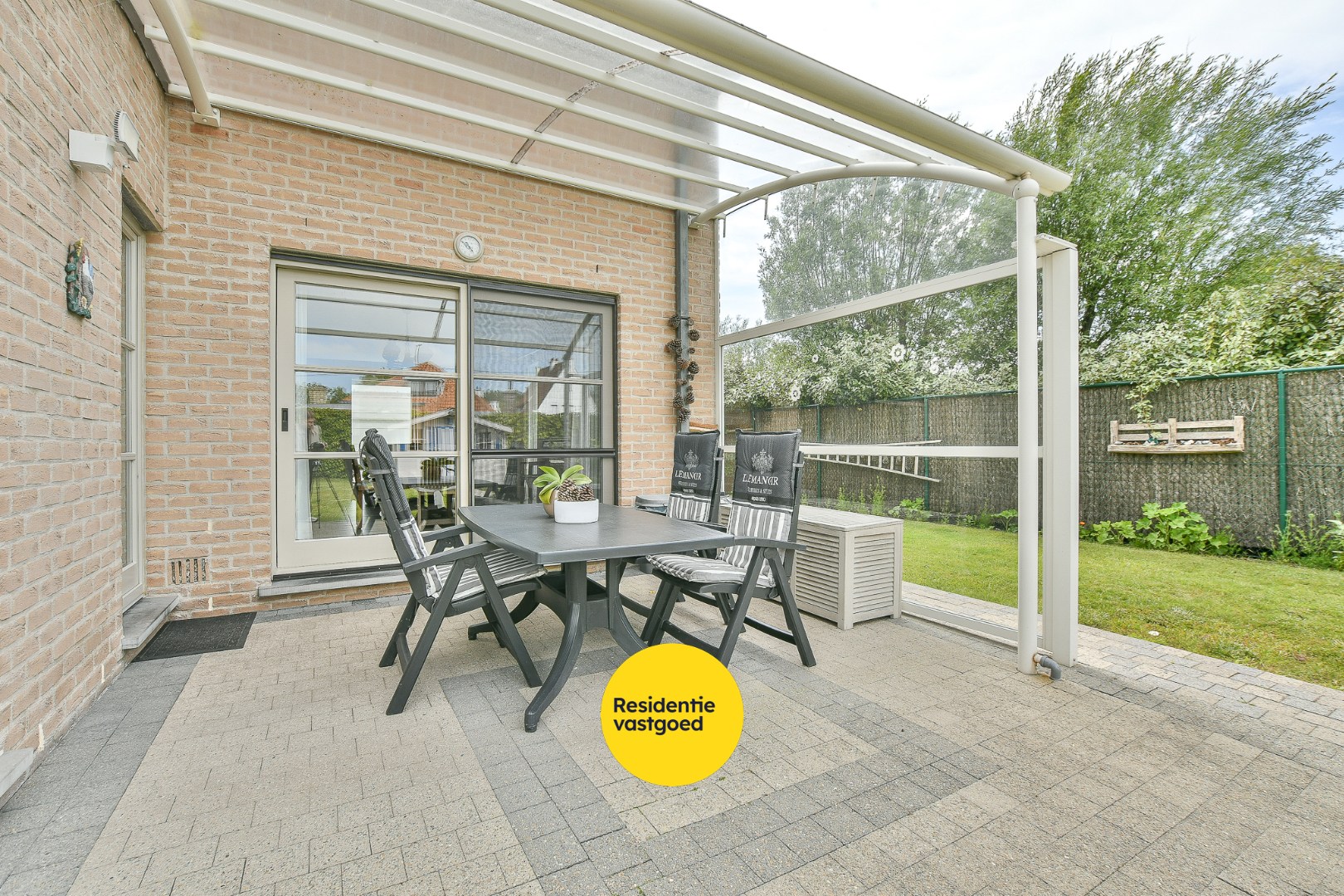 Instapklare halfopen bebouwing met 3 slaapkamers en tuin in De Haan! 