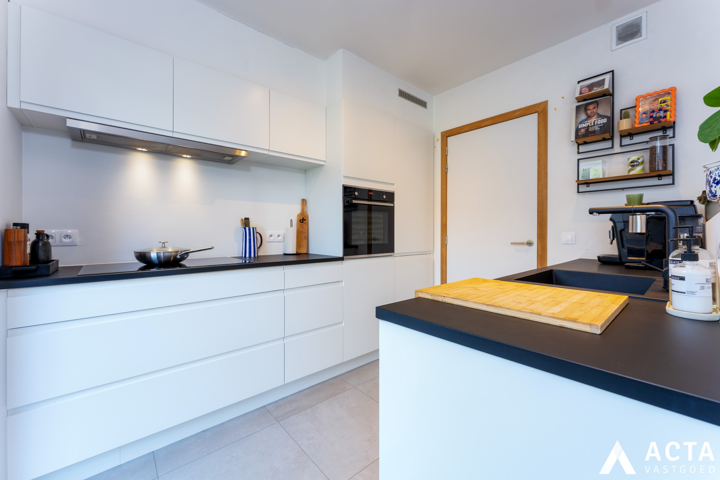 Recente energiezuinige woning met 3 slaapkamers en garage! 