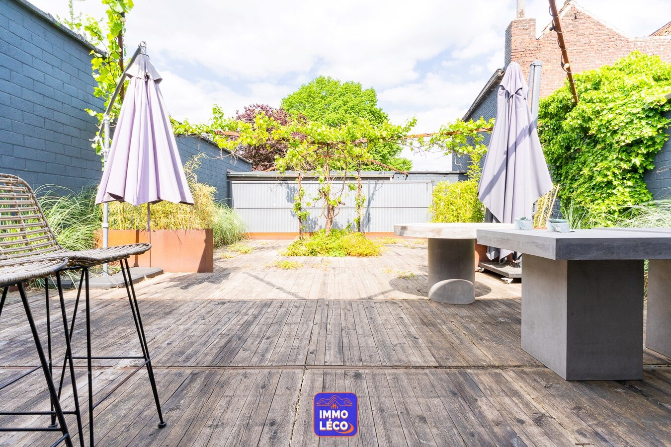 Surface commerciale en plein centre-ville avec terrasse ! 