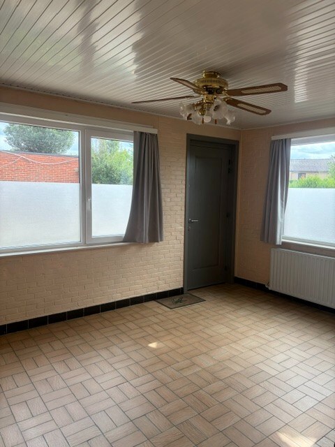 Open bebouwing met 3 slaapkamers 