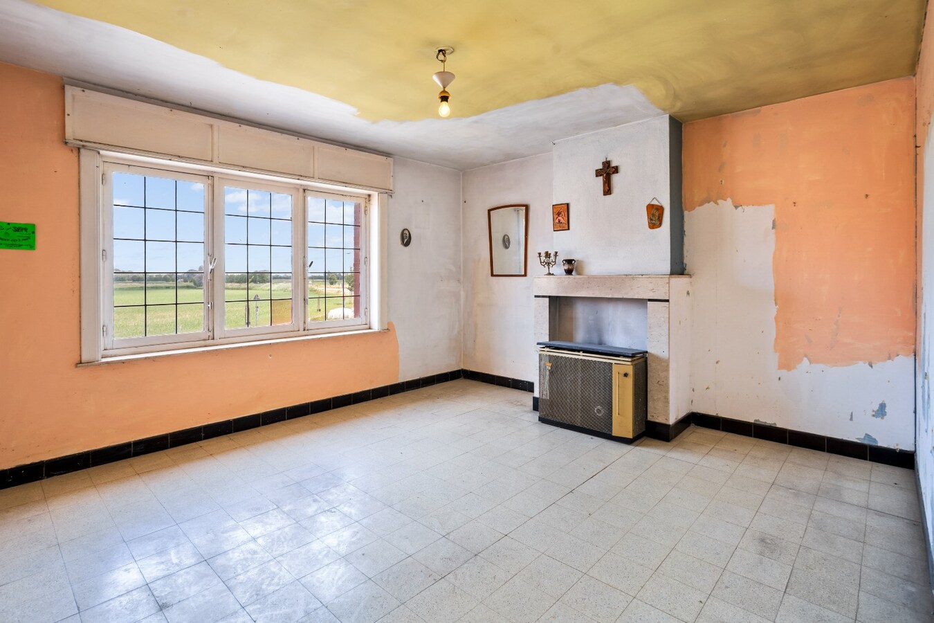 Ruime woning met loods op 882 m² 