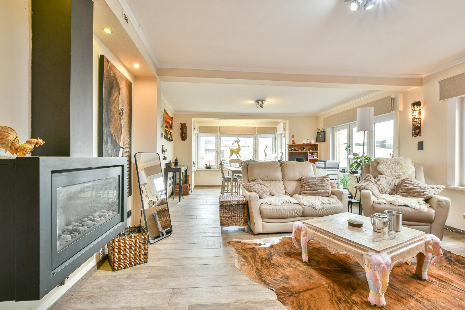 Ruime woning met veel mogelijkheden, carport en 2 parkeerplaatsen - vlakbij centrum &amp; zee! 