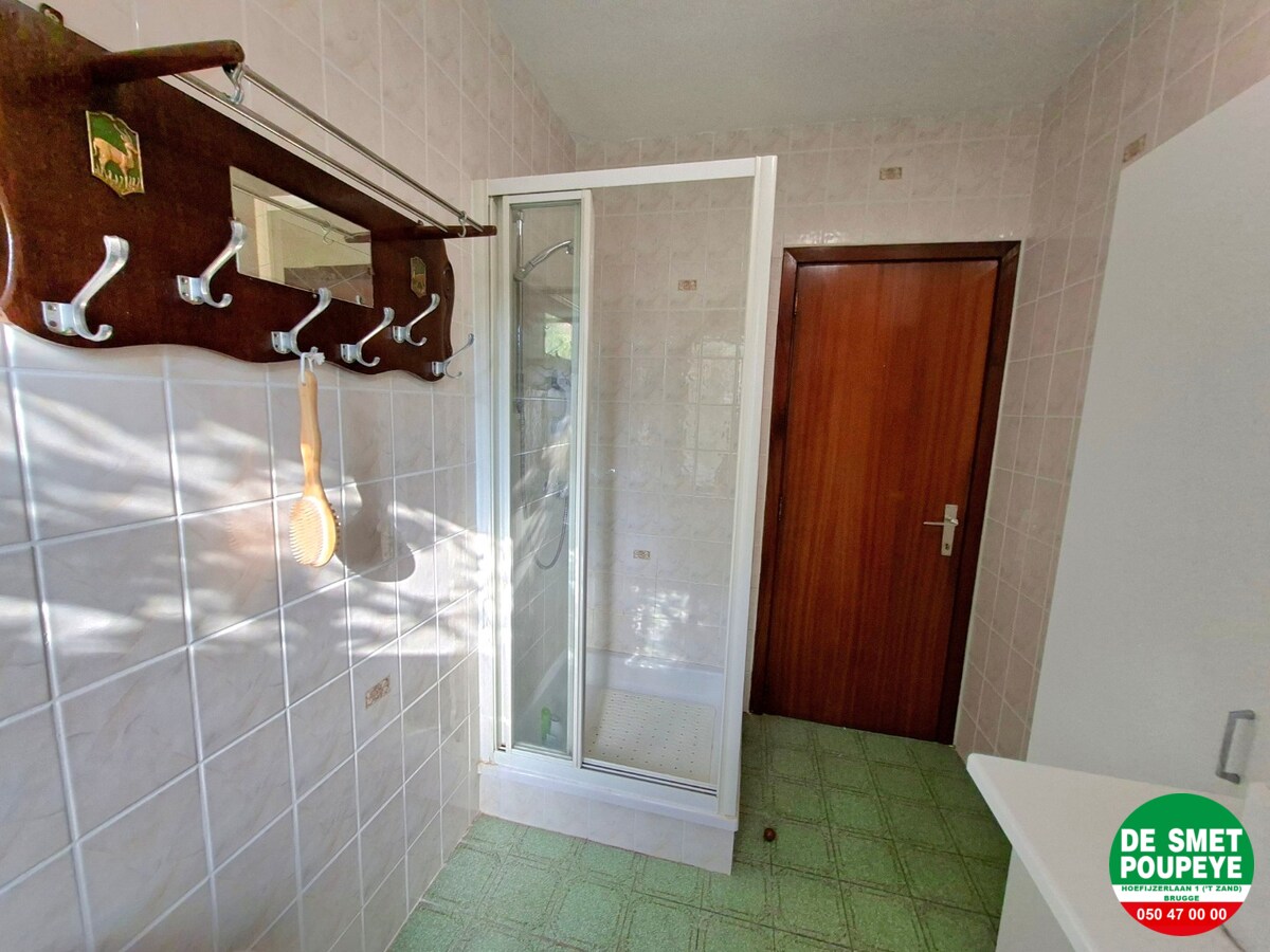 Ruime alleenstaande villa 
