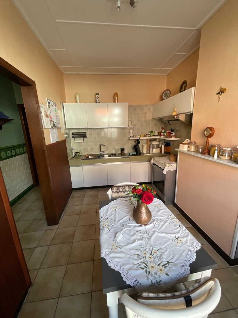 Landelijk gelegen woning met garage 