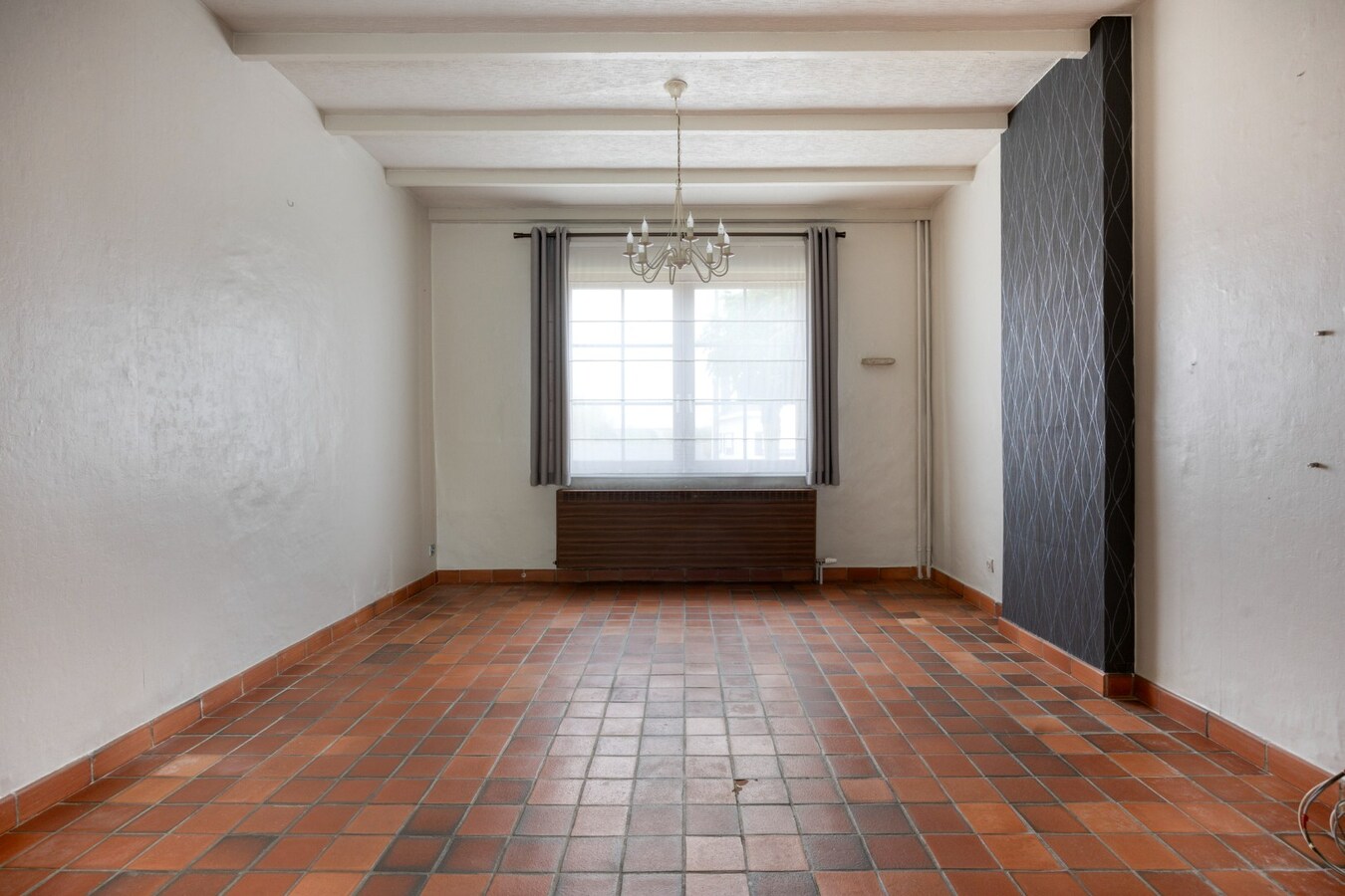 Open bebouwing met 3 slaapkamers in landelijke omgeving 