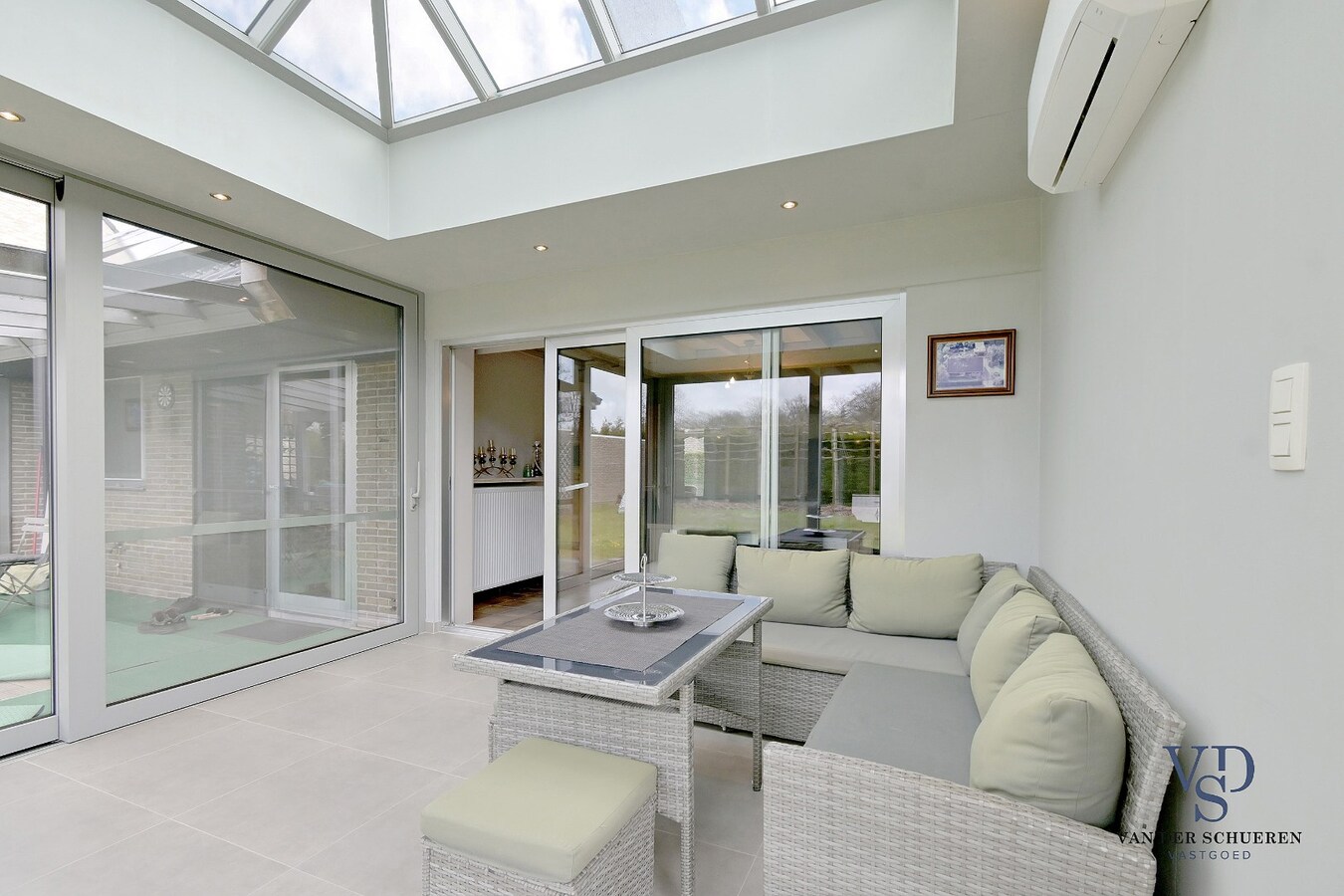 Tijdloze villa in residentiële wijk te Nazareth. 