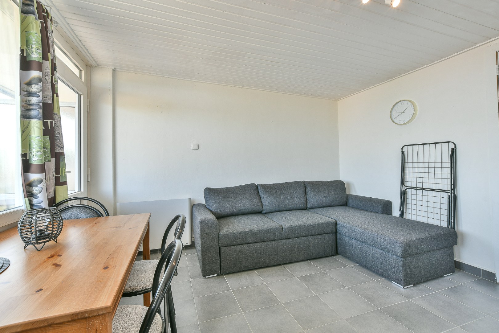 Instapklaar éénslaapkamerappartement met terras in Park Atlantis te De Haan 