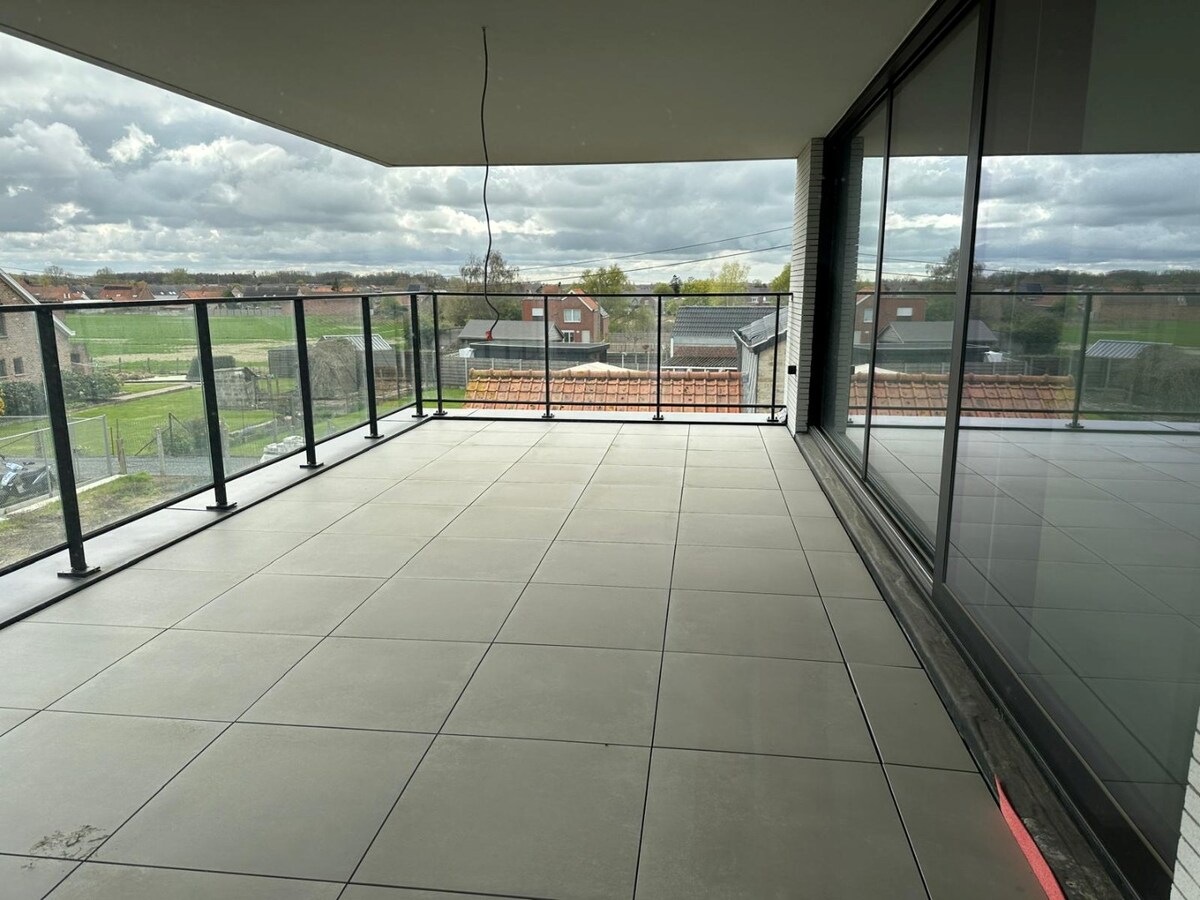 Appartement te huur op 1ste verdiep 