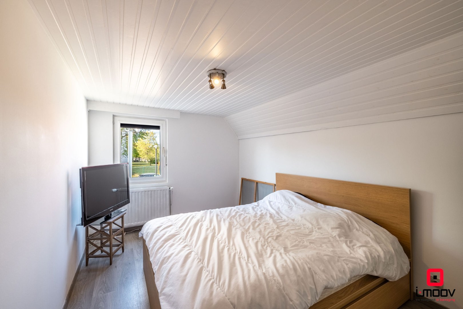 Authentieke woning met zonnige tuin en garage op gegeerde ligging te Knokke 