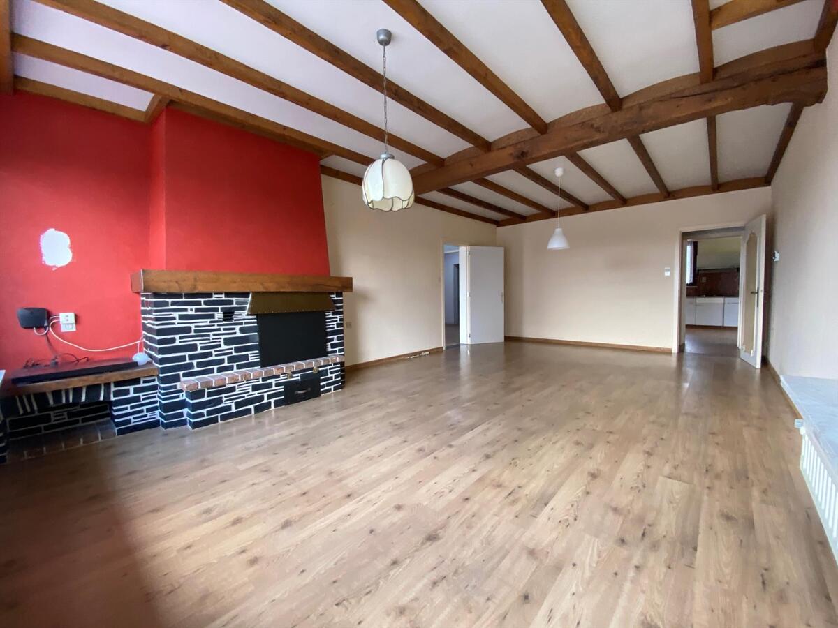 Woning met 3 slaapkamers en bureauruimte te Kortemark 