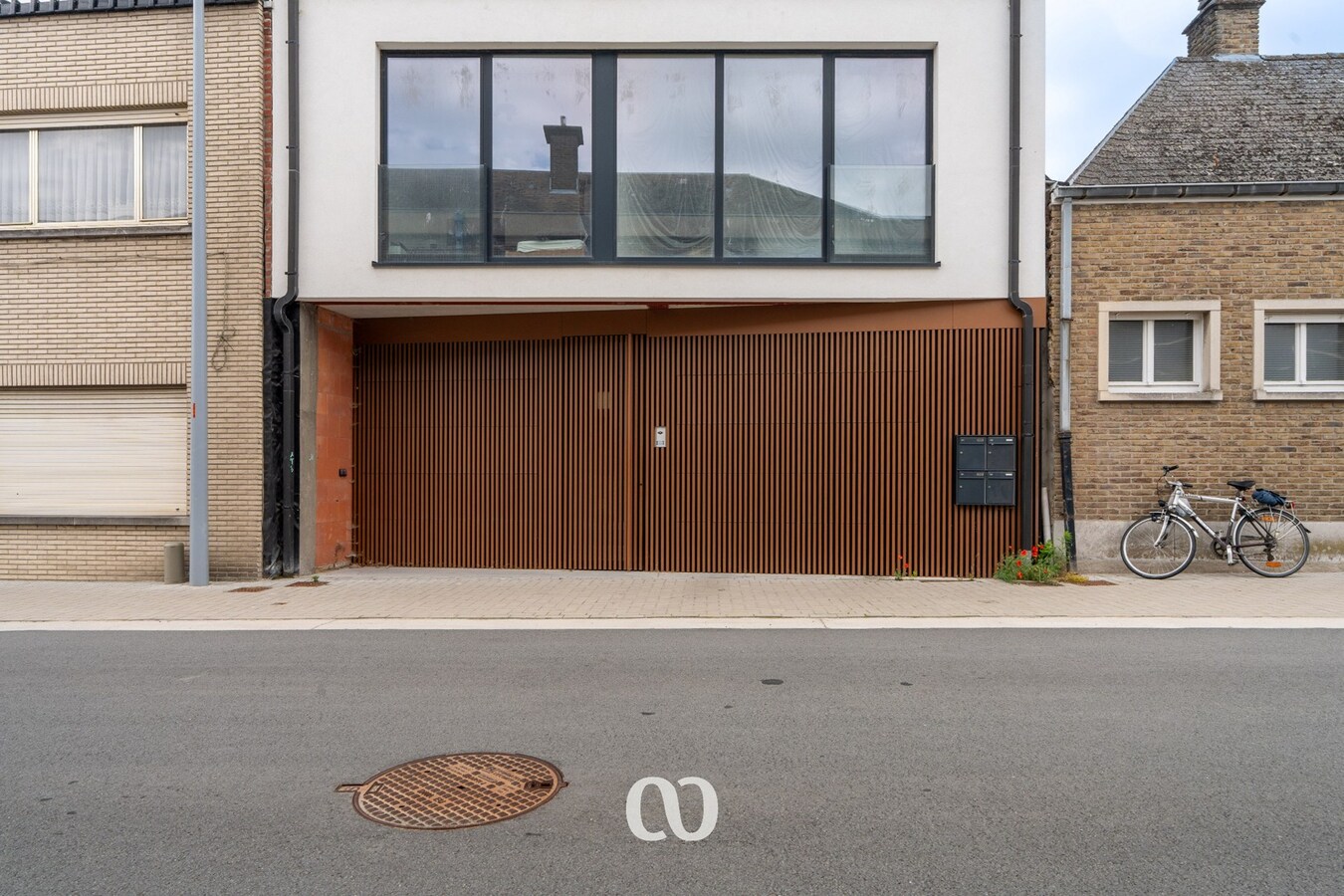 Nieuwbouwappartement met terras, staanplaats en berging in Nederename 