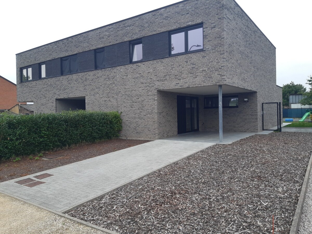 Instapklare nieuwbouwwoning met EPC A in Eke 
