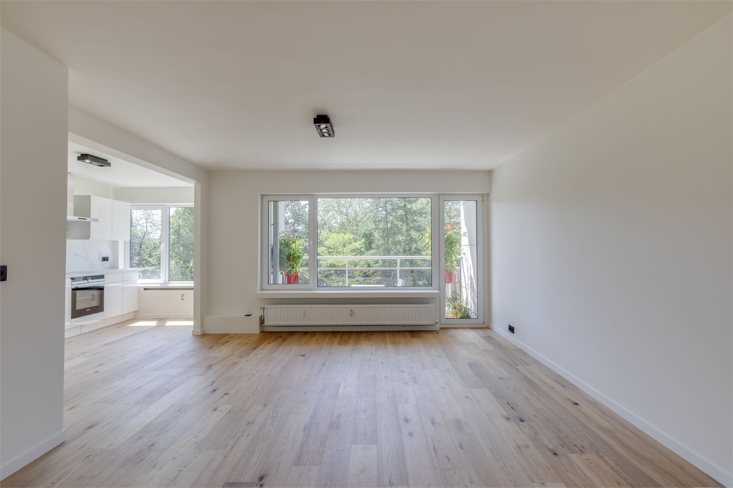 Hoogwaardig appartement met panoramisch zicht op het Citadelpark 