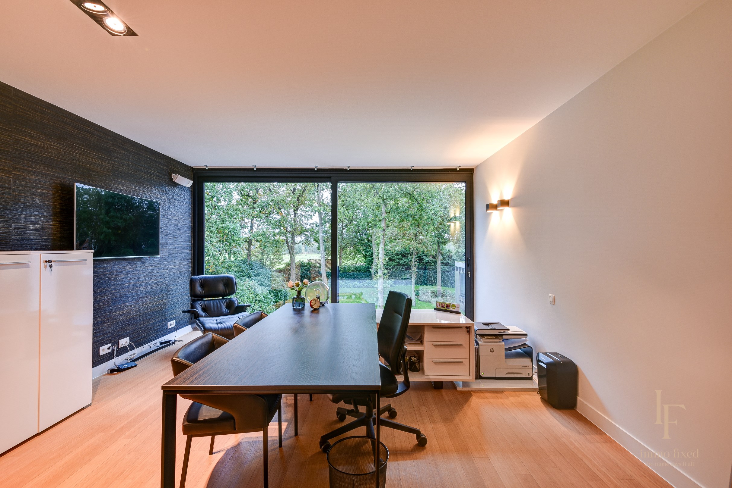 Luxe villa met 4 SLKS en praktijkruimte te SCHILDE! 