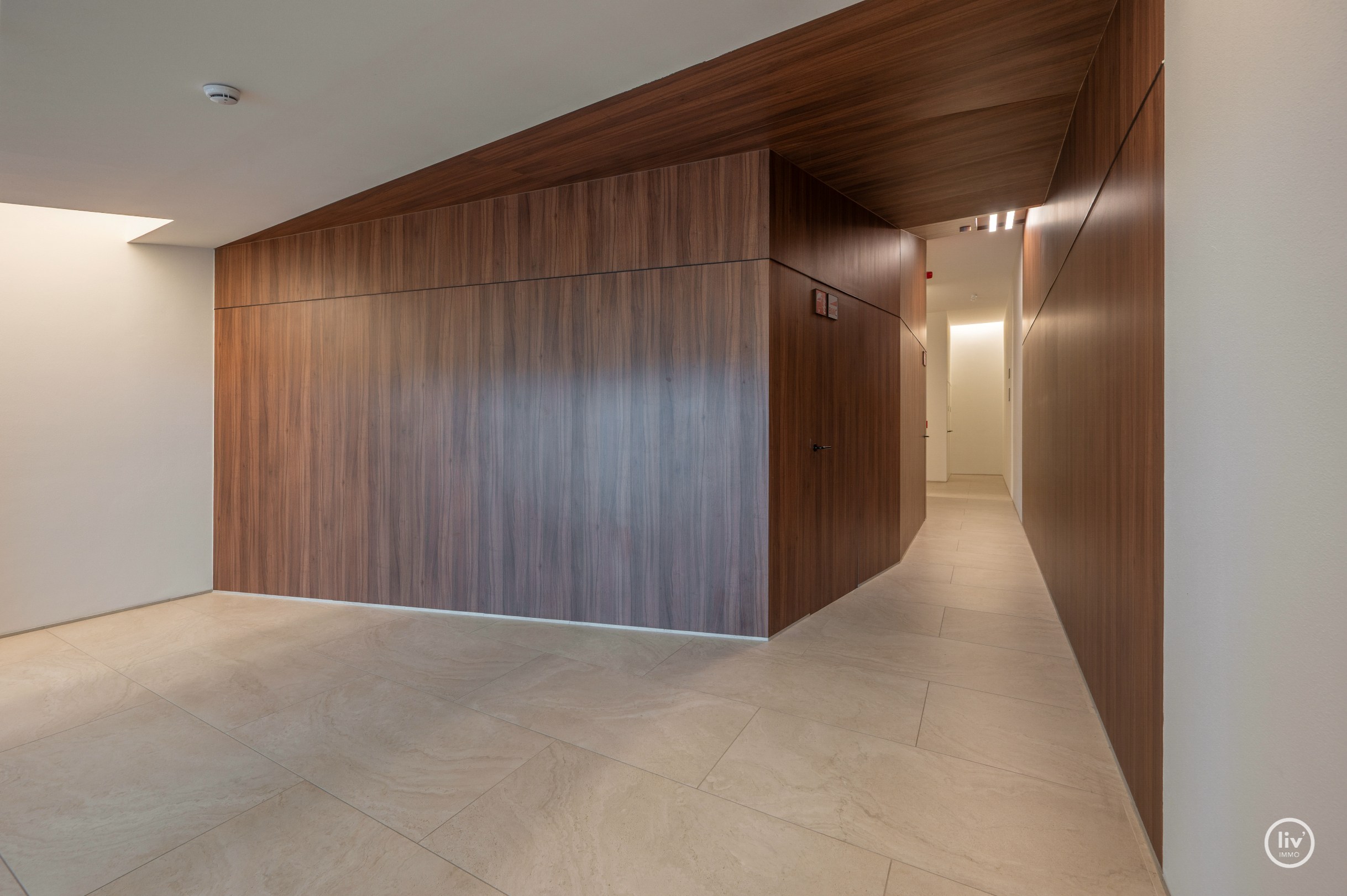 Lichtrijk appartement met groot terras te Res. Lake Garden - Duinenwater 