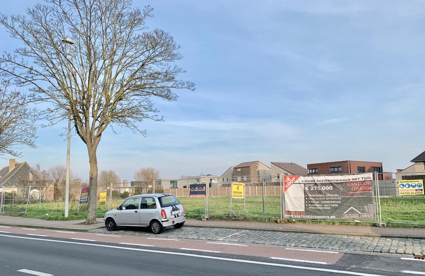 MAGNIFIEKE GESLOTEN BEBOUWING MET GROTE TUIN IN KLEINSCHALIGE VERKAVELING BREDENE 