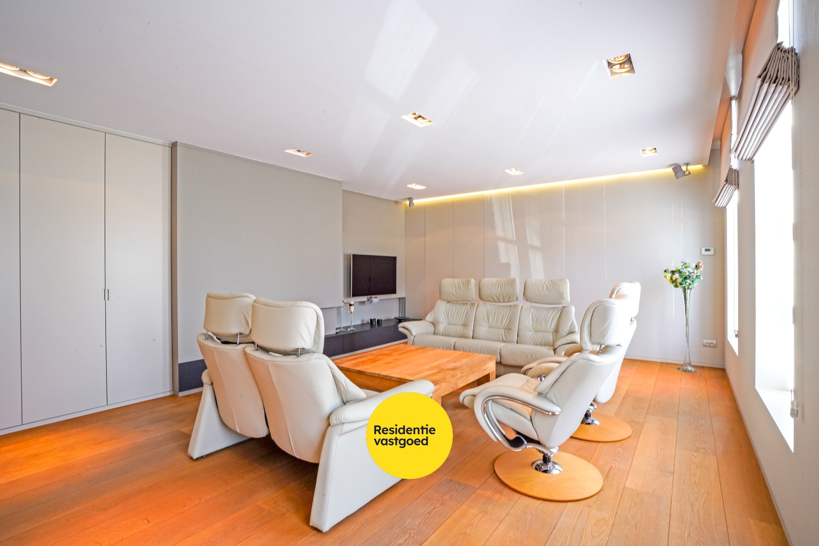 KIJKDAG ZATERDAG 11/04 VAN 10u tot 12u! 