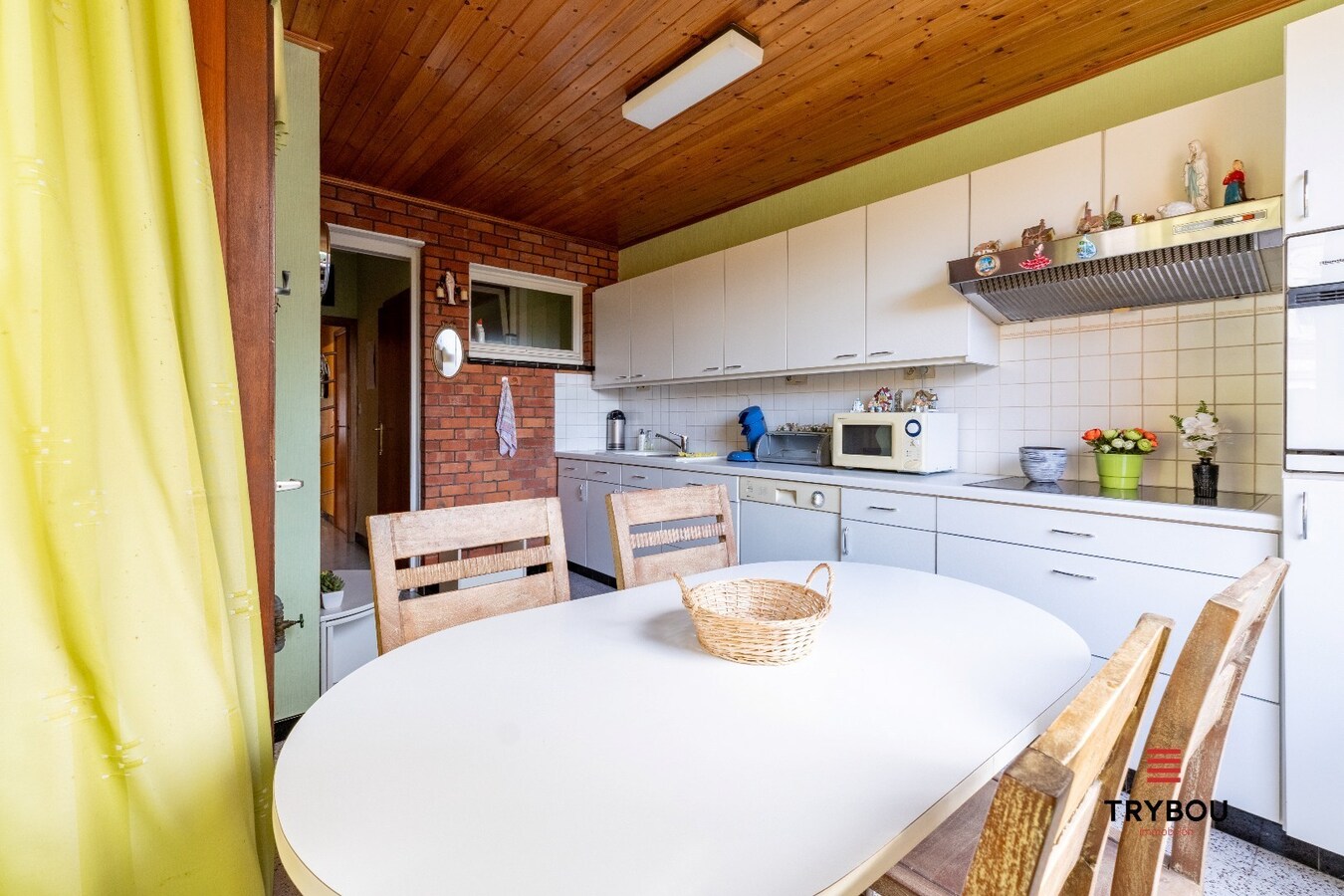 Tijdloze woning met veel mogelijkheden op ruim perceel 