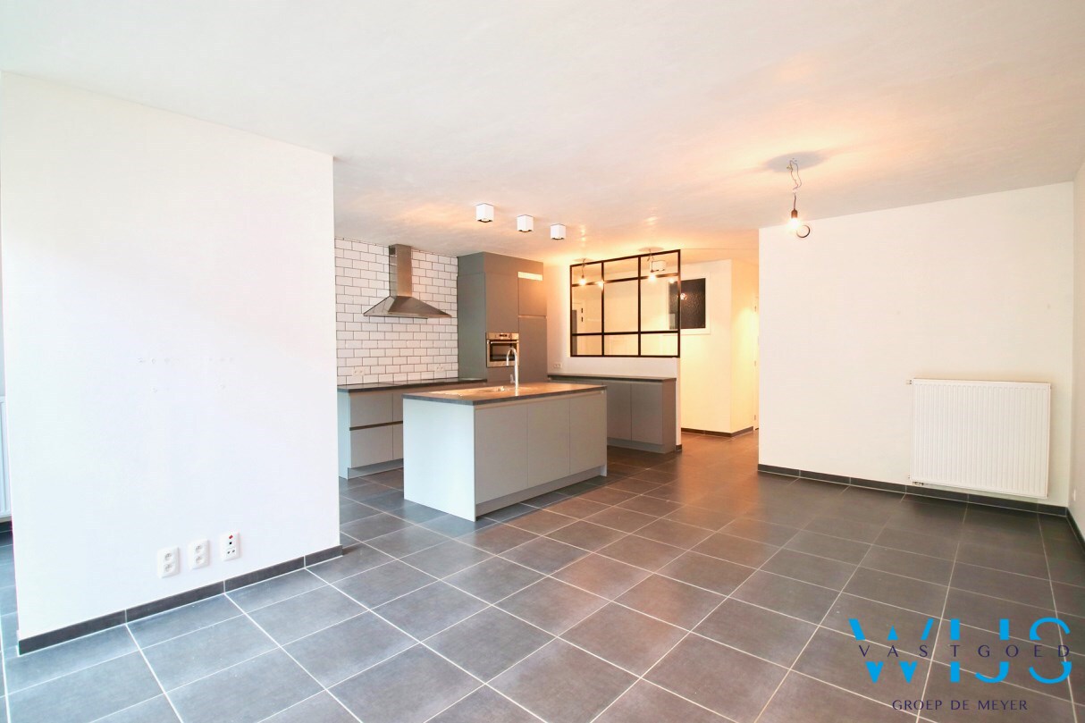 Instapklaar gelijkvloers appartement te CENTRUM GENT ! 