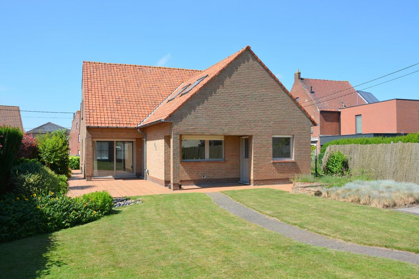 Villa in fermettestijl te Kortemark 