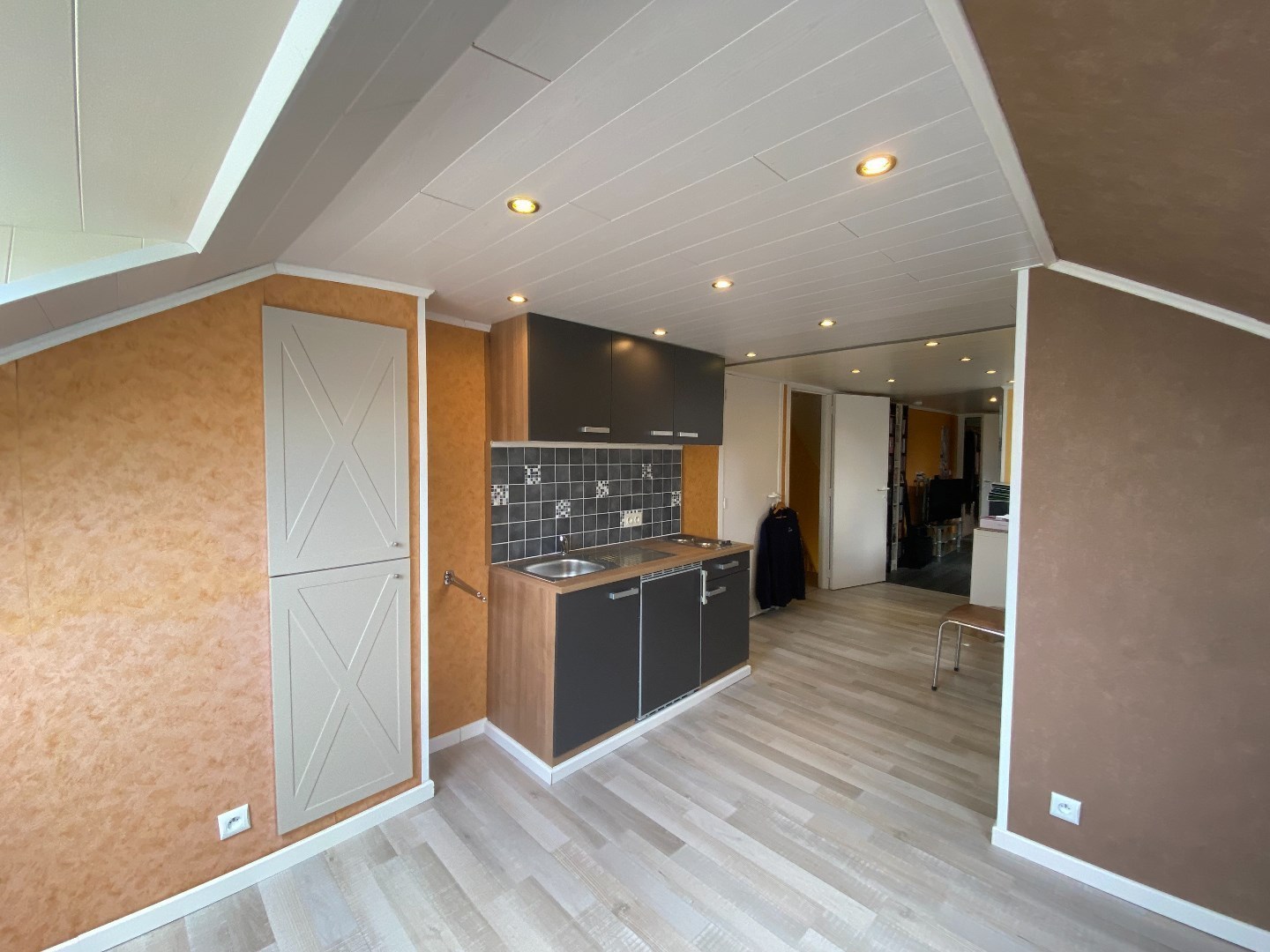 Residentieel gelegen woning met tuin en garage op 755 m² in de Bilkhage! 