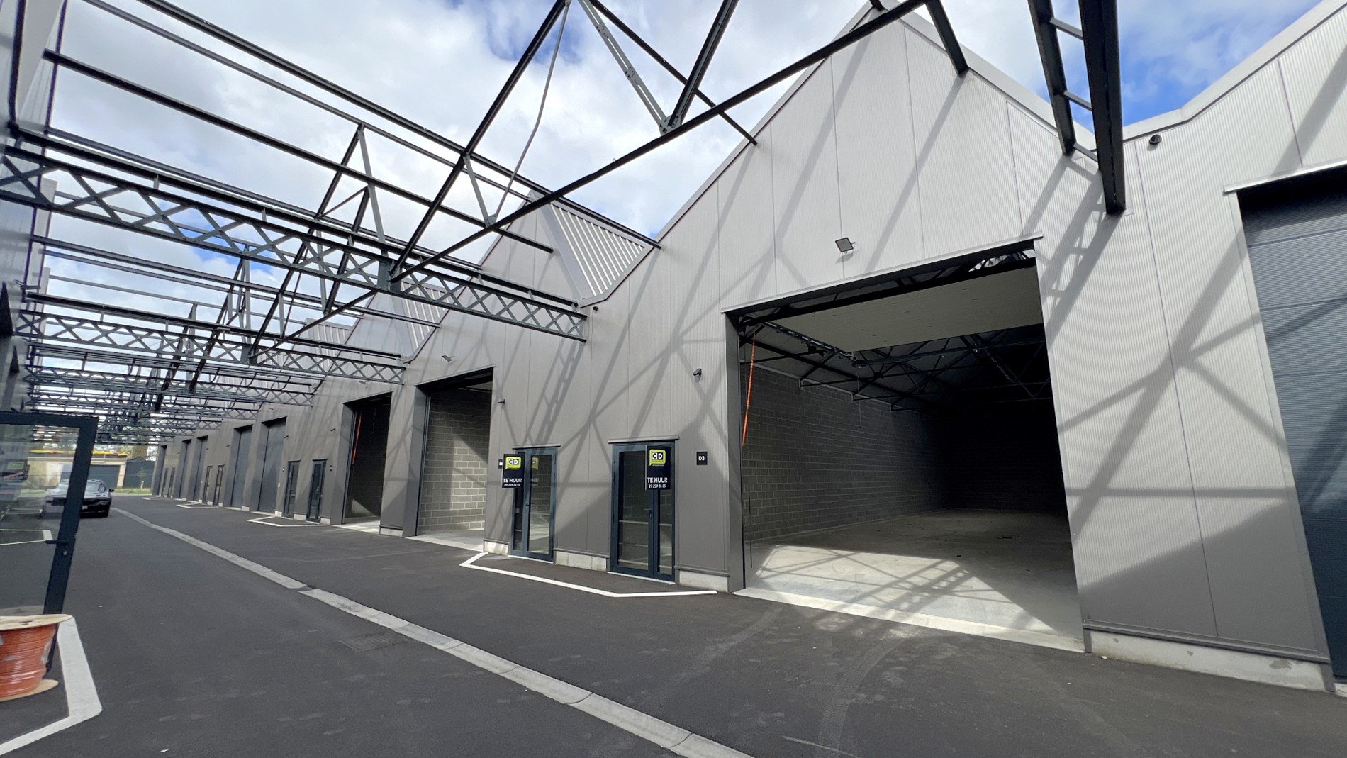 Nieuwbouw opslagruimtes te huur nabij N407 in Kalken