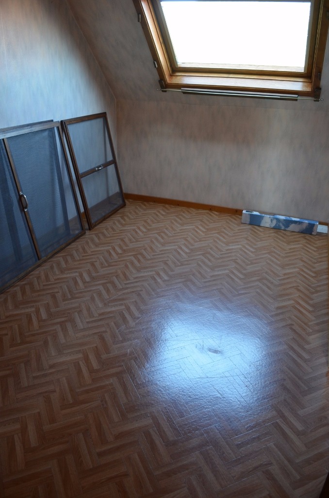 Rijwoning met 2 slpks en tuin te Adegem 