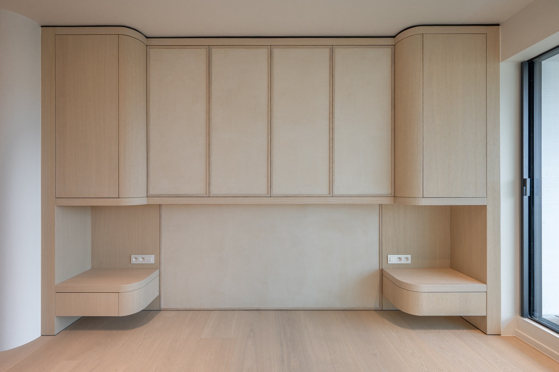 Luxueuze volledig afgewerkte nieuwbouwvilla gelegen aan de rand van het Zoute. 